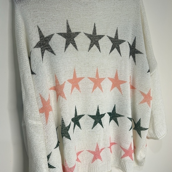 POL Slouchy Oversized Star Print Sweater Size Medium - Picture 10 of 16